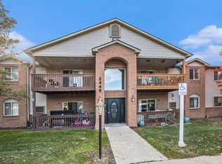 2448 Quarterback Ct UNIT 8, Ypsilanti, MI 48197