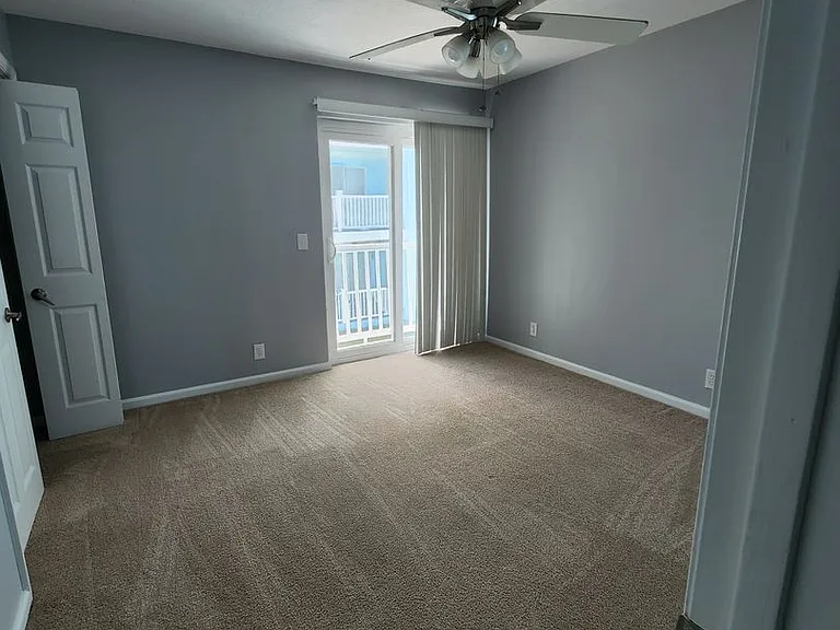 3200 S Fletcher Ave #D2 — Photo 13