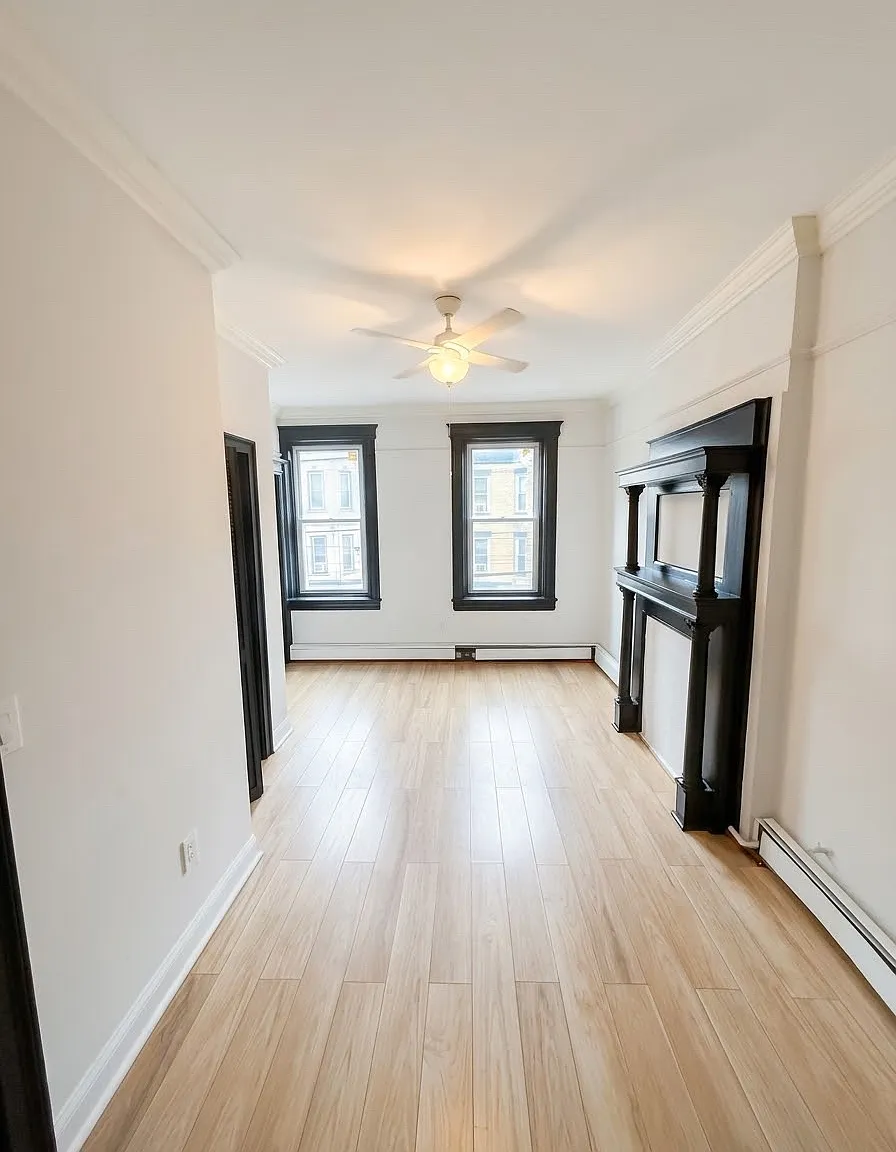 388 Baldwin Ave — Photo 3
