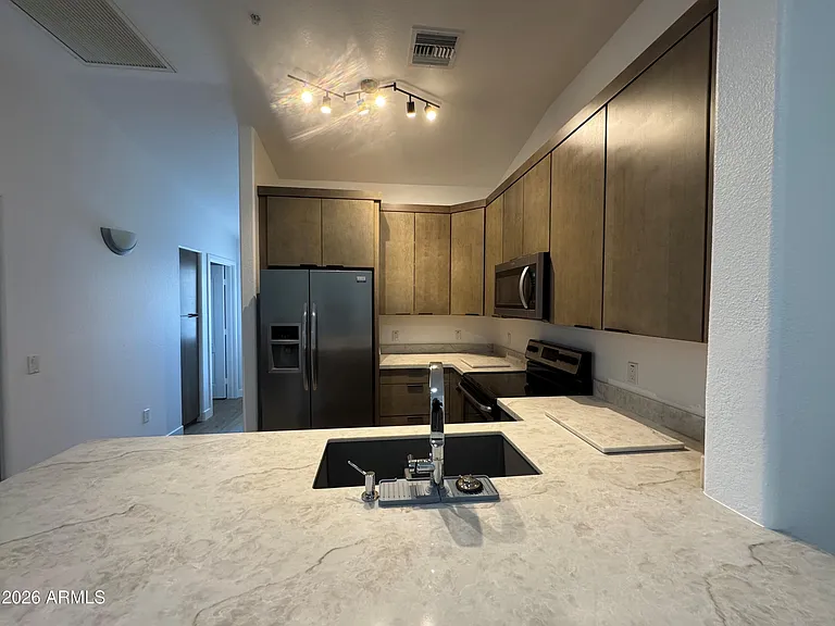 2401 E Rio Salado Pkwy #1031 — Photo 3