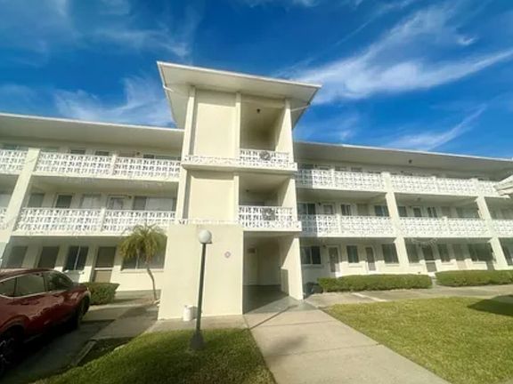 2nd image of 1235 S Highland Ave #2-206