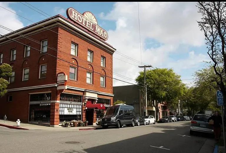 162 Santa Fe Ave #G — Photo 25