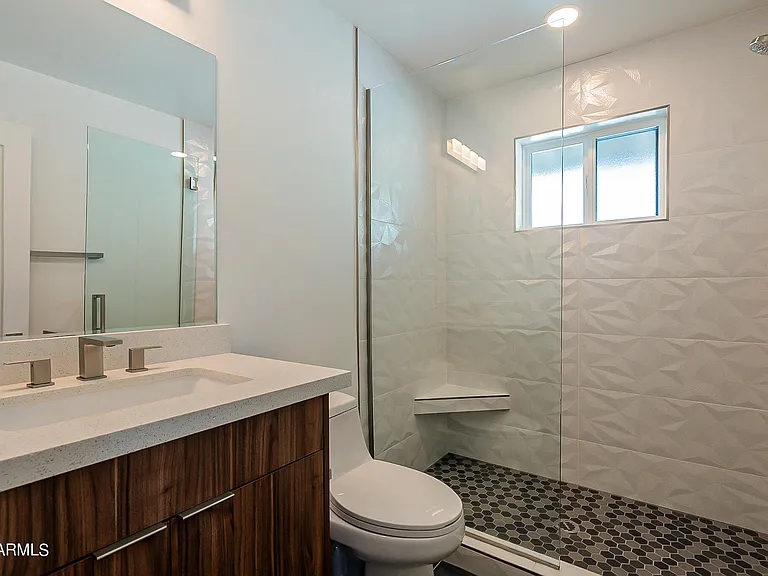 4639 N 12th Ave #2 — Photo 9