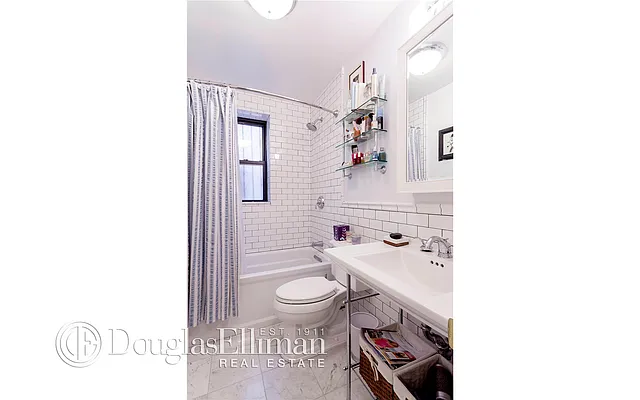 Sold by Douglas Elliman | media 14