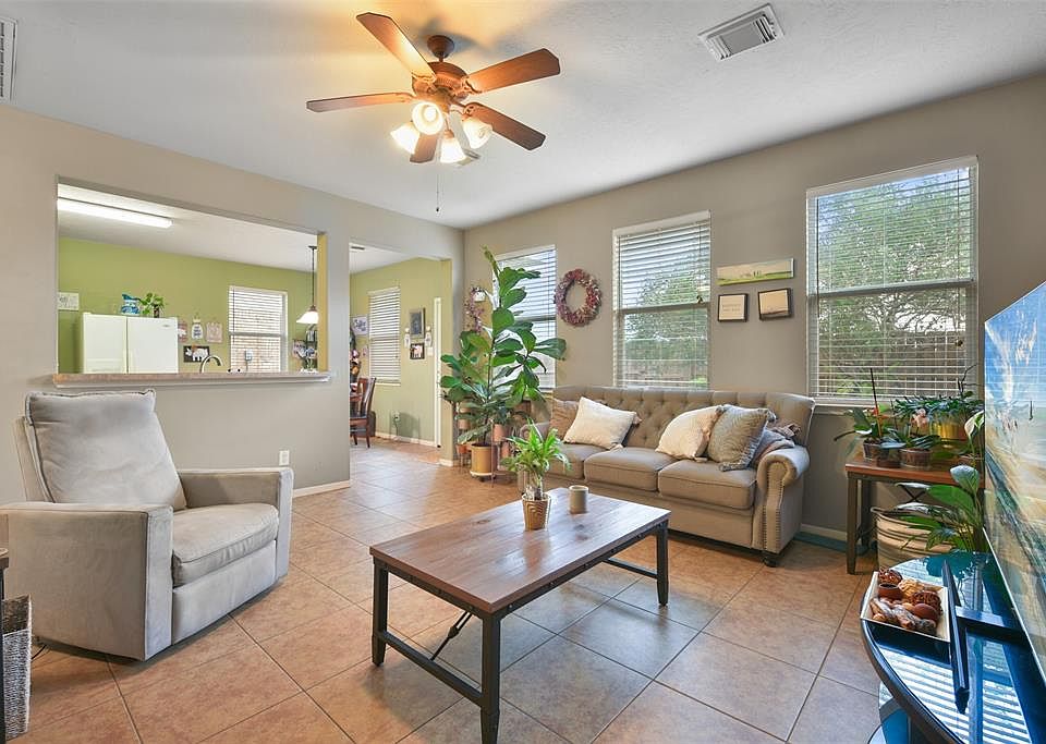 1st image of 4522 Park Trail Lane