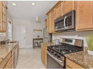 50 Beacon St #3, Somerville, MA 02143