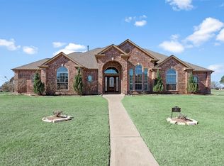105 Birdie Dr, Hempstead, TX 77445