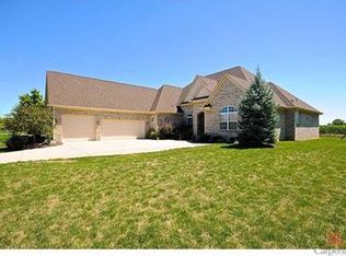 16401 Oak Manor Dr, Westfield, IN 46074