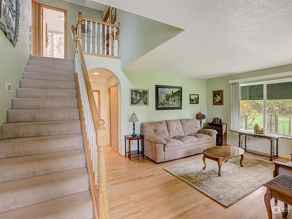 4th image of 10515 NE 337th Street