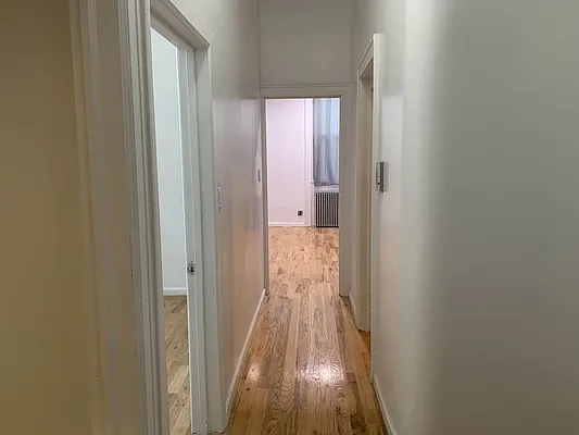 Rented by Capri Jet Realty Corp | media 4