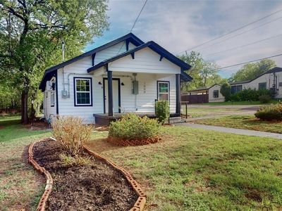 1600 Grinnell St, Dallas, TX, 75216