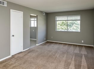 Lincoln Place, Omaha, NE 68132