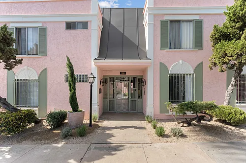 Valeria Apartments Photo 1