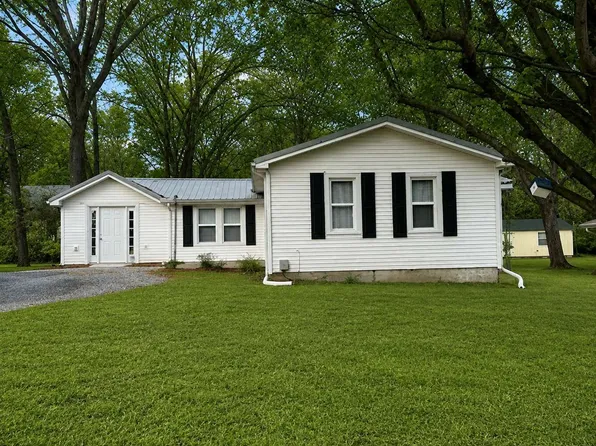 606 Morton St, Paris, TN 38242