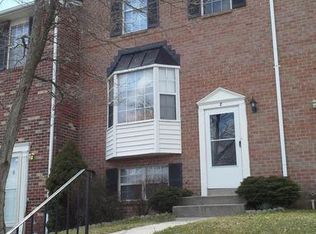 8 Perryoak Pl, Nottingham, MD 21236