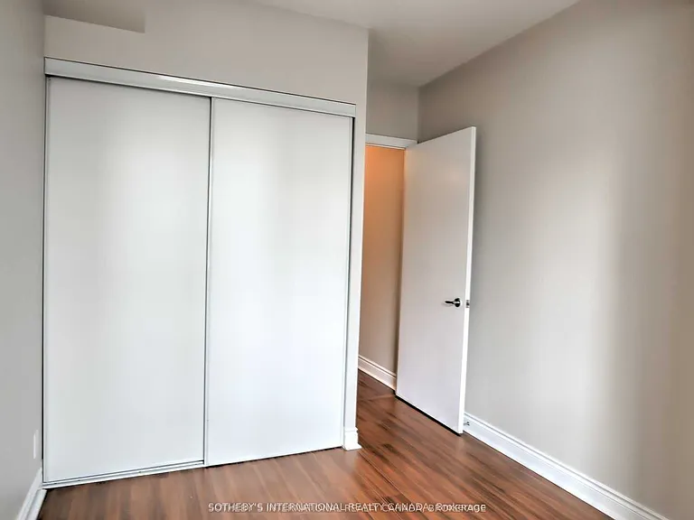 500 Queens Quay W #610W — Photo 17