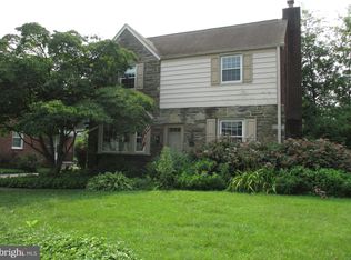 1426 Wynnewood Rd, Ardmore, PA 19003