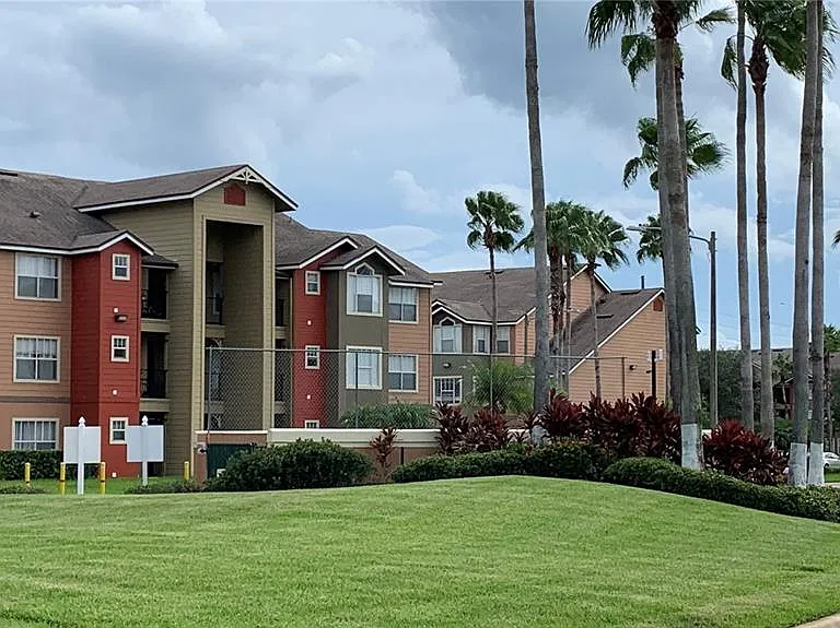 2210 Grand Cayman Ct #1722 — Photo 32