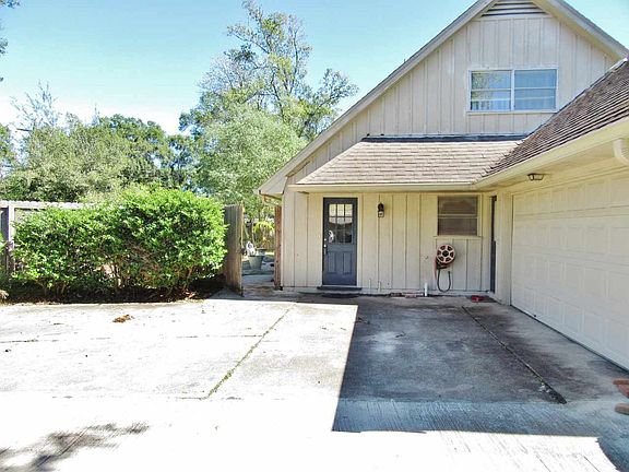 3rd image of 5770 Bellaire Ln
