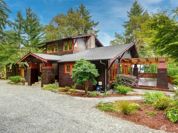 27612 94th Street SW, Vashon, WA 98070