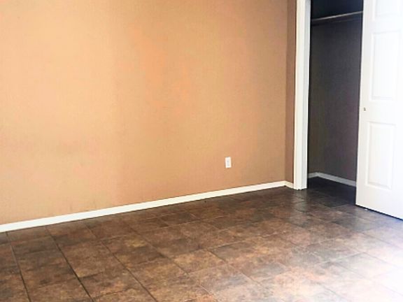 5th image of 1595 Carrillo Ct APT A