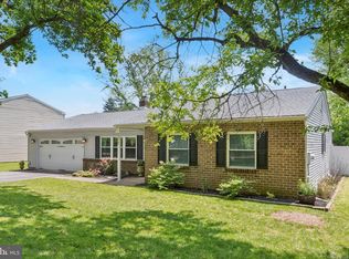 322 Flourtown Rd, Lafayette Hill, PA 19444