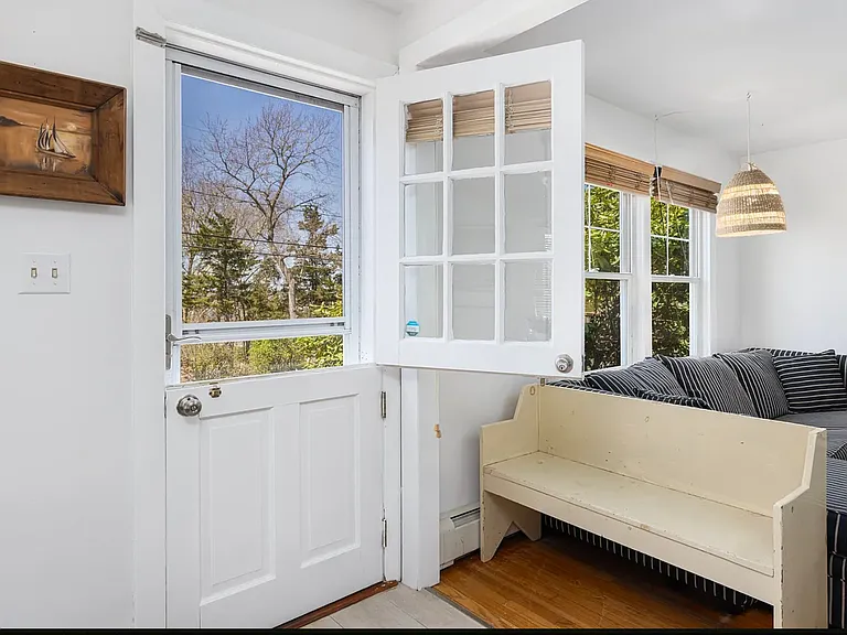 153 Hamilton Ave — Photo 25