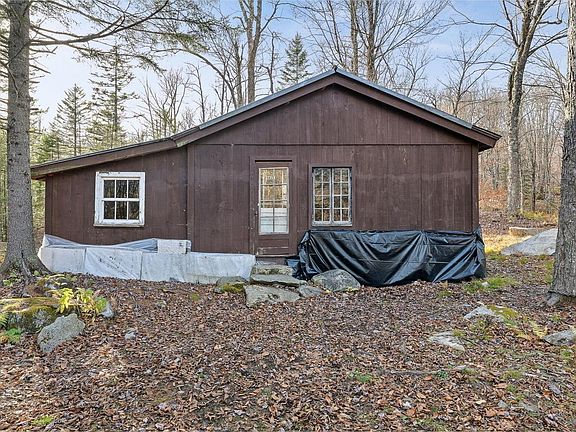 4th image of 2350 Cobb Hill Road