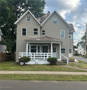 132 N Ave NE, New Philadelphia, OH, 44663