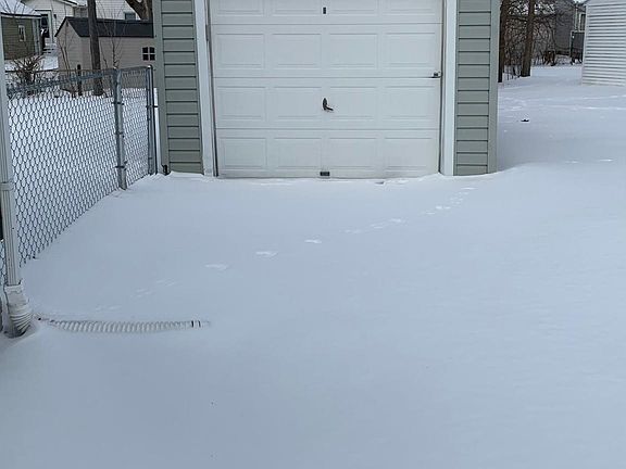 2nd image of 231 Mann Ave