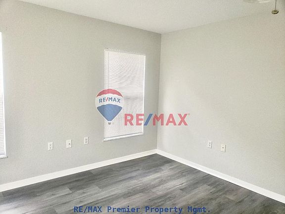 3rd image of 2607 NE 22nd Ave #0