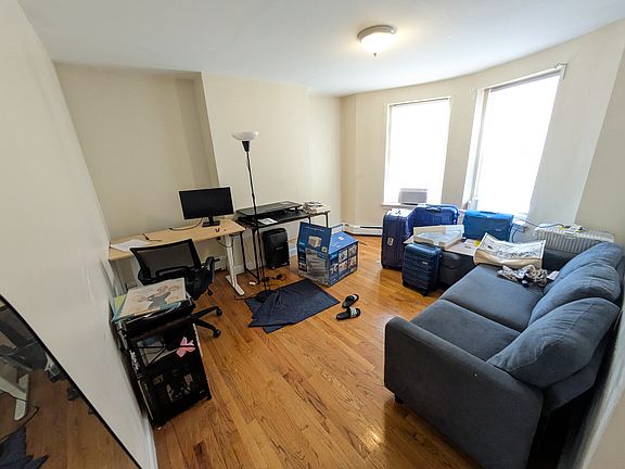 5th image of 56 Norfolk St