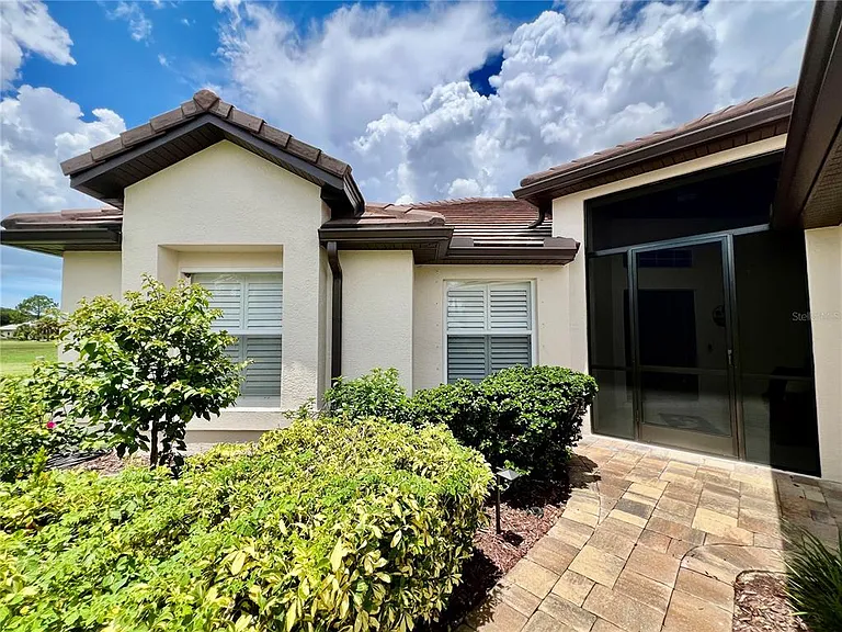 4061 King Tarpon Dr — Photo 3