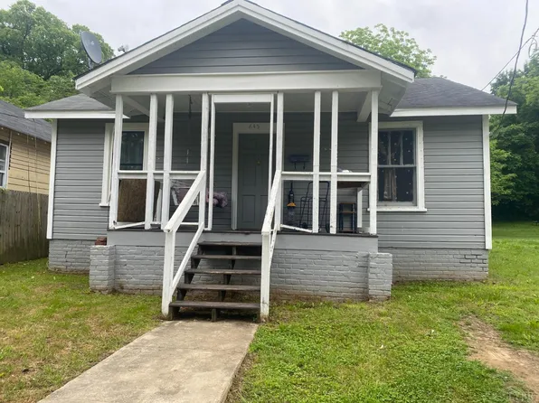 645 Cabell St, Danville, VA 24541