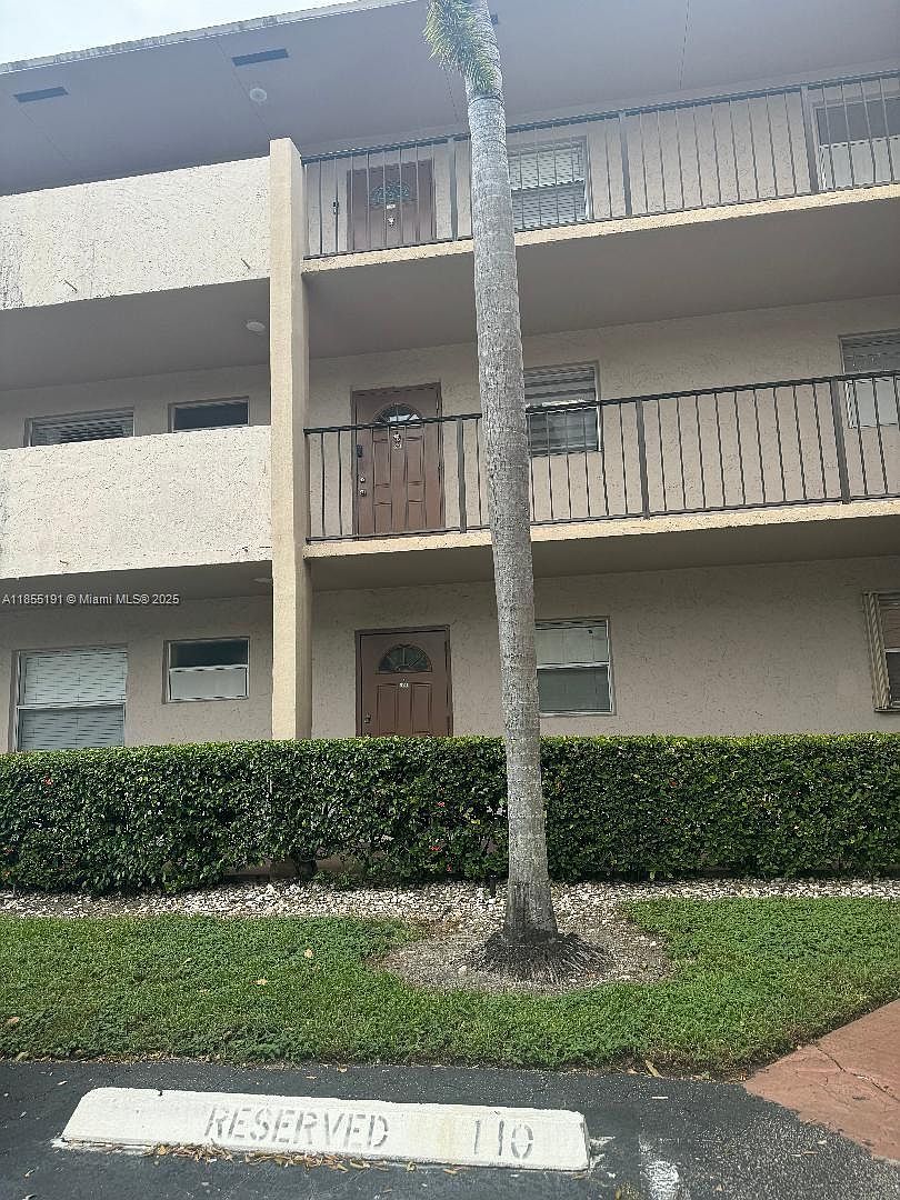 8311 Sands Point Blvd APT R105