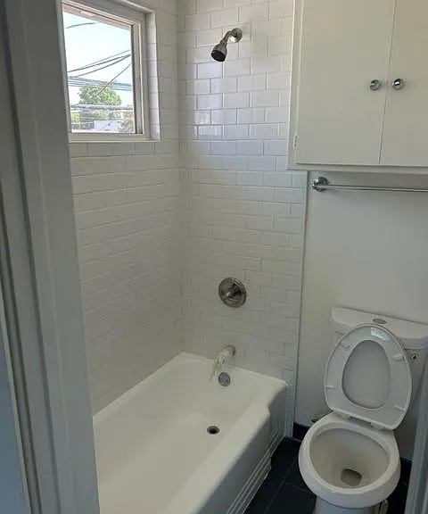 218 Newport Ave #B — Photo 4