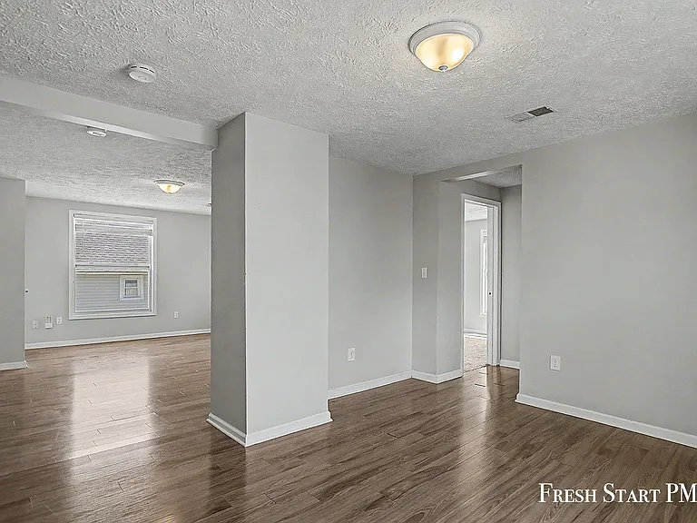 851 Park St SW #2 — Photo 9