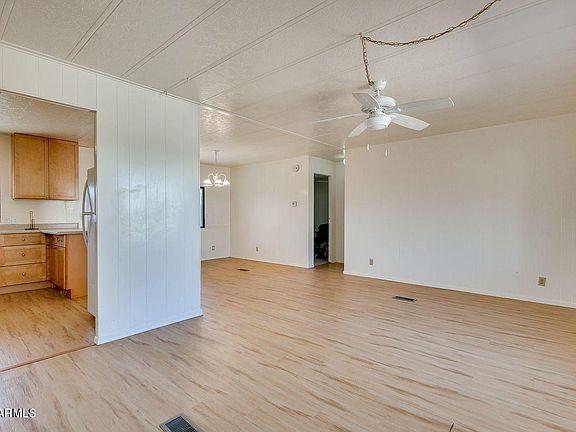 5th image of 1357 S Lawson Dr