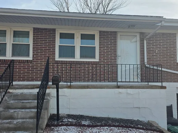 9041 Ohio St, Omaha, NE 68134