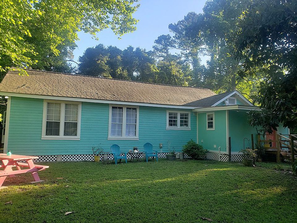 1st image of 1547 Old Woodville Rd