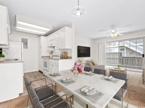 94-1369 Kulewa Loop #14B, Waipahu, HI 96797