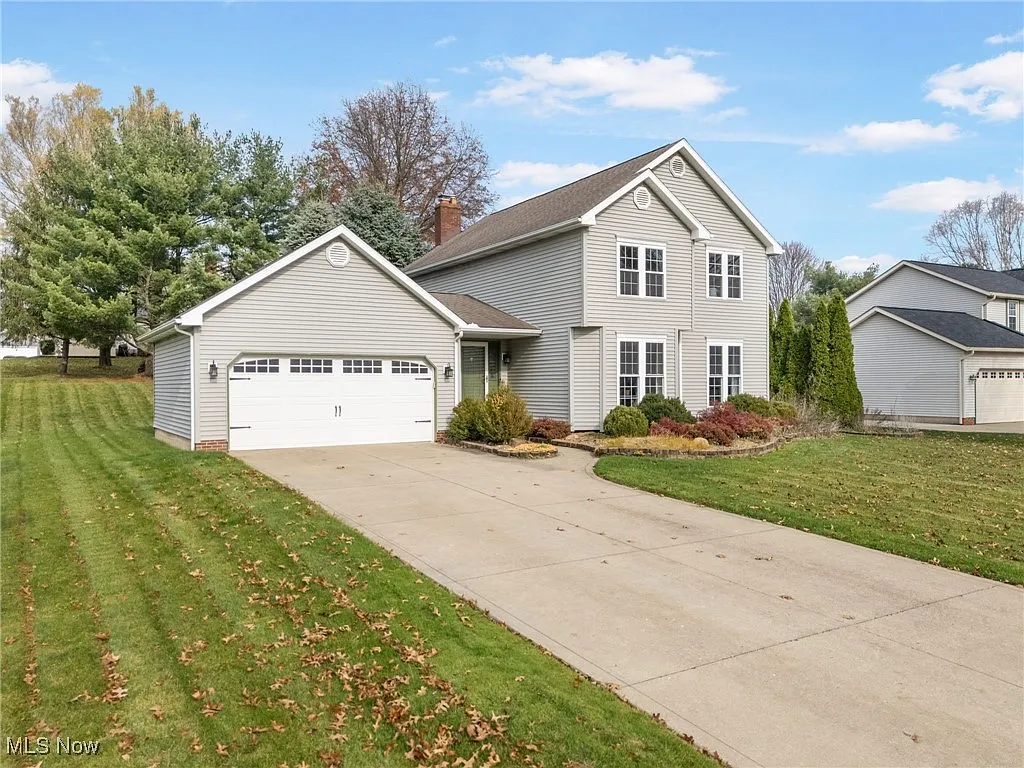 1551 Applewood Way photo 1