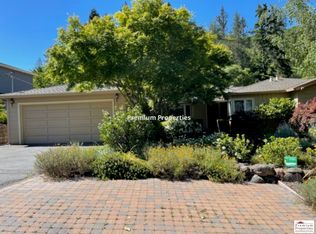 9 Washington Ln, Orinda, CA 94563
