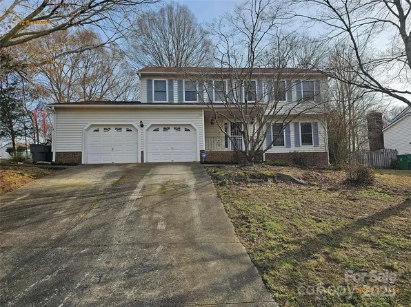 2112 Flint Glenn Ln, Charlotte, NC 28262