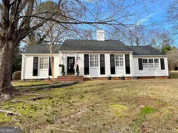 323 Crescent Rd, Griffin, GA 30224