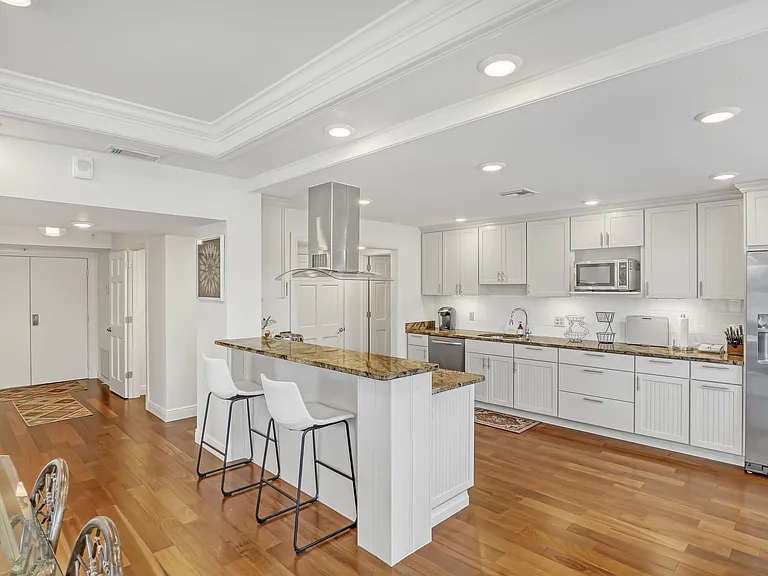 3400 N Ocean Dr #101 — Photo 7