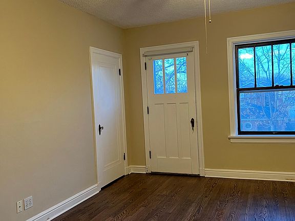 4th image of 5352 Delor St #1