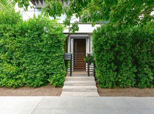 9171 W 3rd St, Beverly Hills, CA 90210