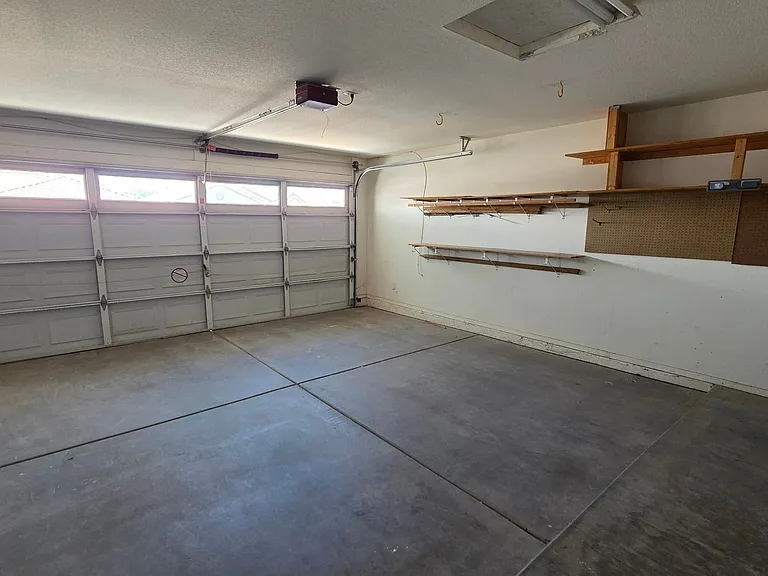 16197 W Washington St — Photo 19
