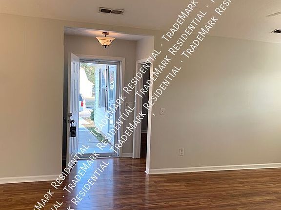 5th image of 3712 Antelope Trail Dr